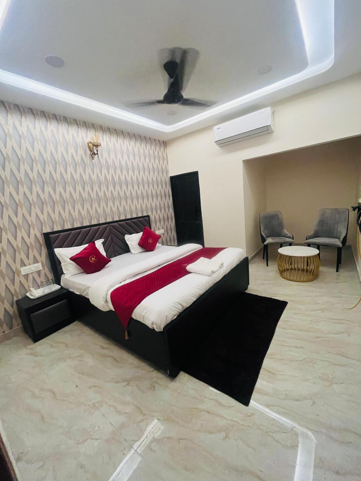 Hotel Royal A Ludhiana Exterior foto